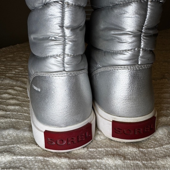 SOREL Joan of Arctic Next Lite Padded Metallic Boots - Picture 8 of 13